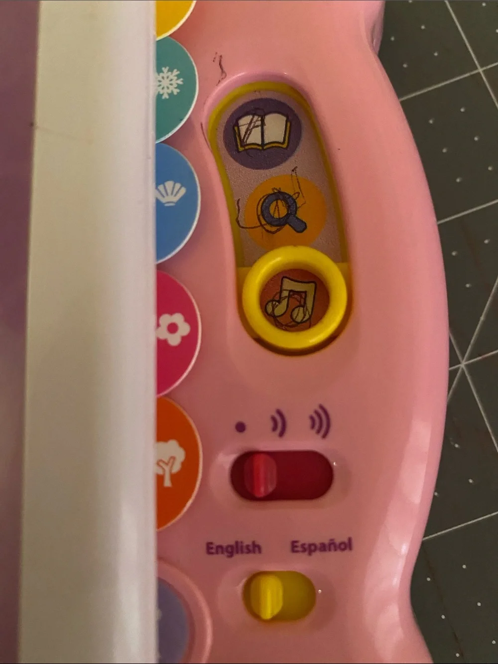 2/$20!! LeapFrog 100 Animals Book bilingual toy-